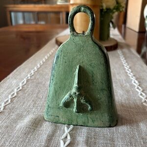 Green Rustic Roman Bell Decor